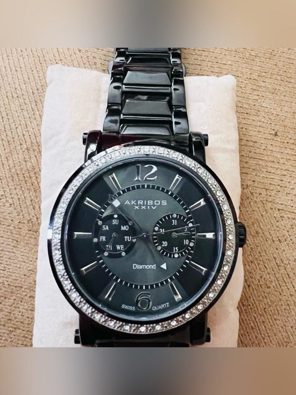 Akribos XXIV Black and Silver Radiant Caseback Watch